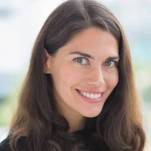 Meet your Posher, Lauren beth